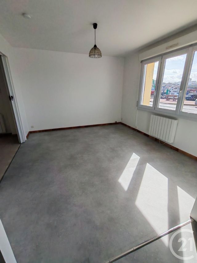 Appartement Studio &agrave; louer - 1 pi&egrave;ce - 38,98 m2 - Fecamp - 76 - HAUTE-NORMANDIE