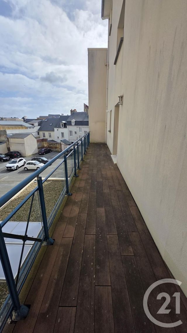 Appartement &agrave; louer - 2 pi&egrave;ces - 53,40 m2 - Fecamp - 76 - HAUTE-NORMANDIE
