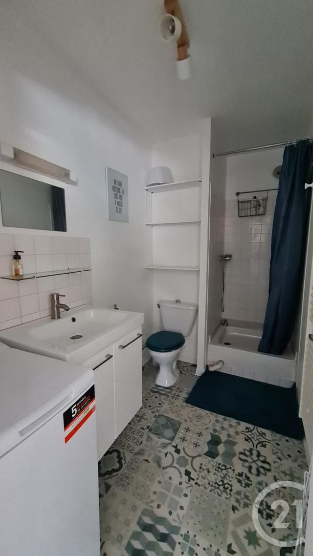 Appartement &agrave; louer - 2 pi&egrave;ces - 48,28 m2 - Fecamp - 76 - HAUTE-NORMANDIE