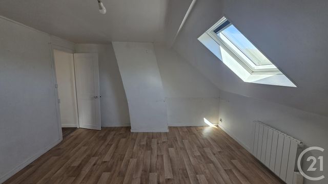 Maison &agrave; louer - 4 pi&egrave;ces - 69,40 m2 - Valmont - 76 - HAUTE-NORMANDIE