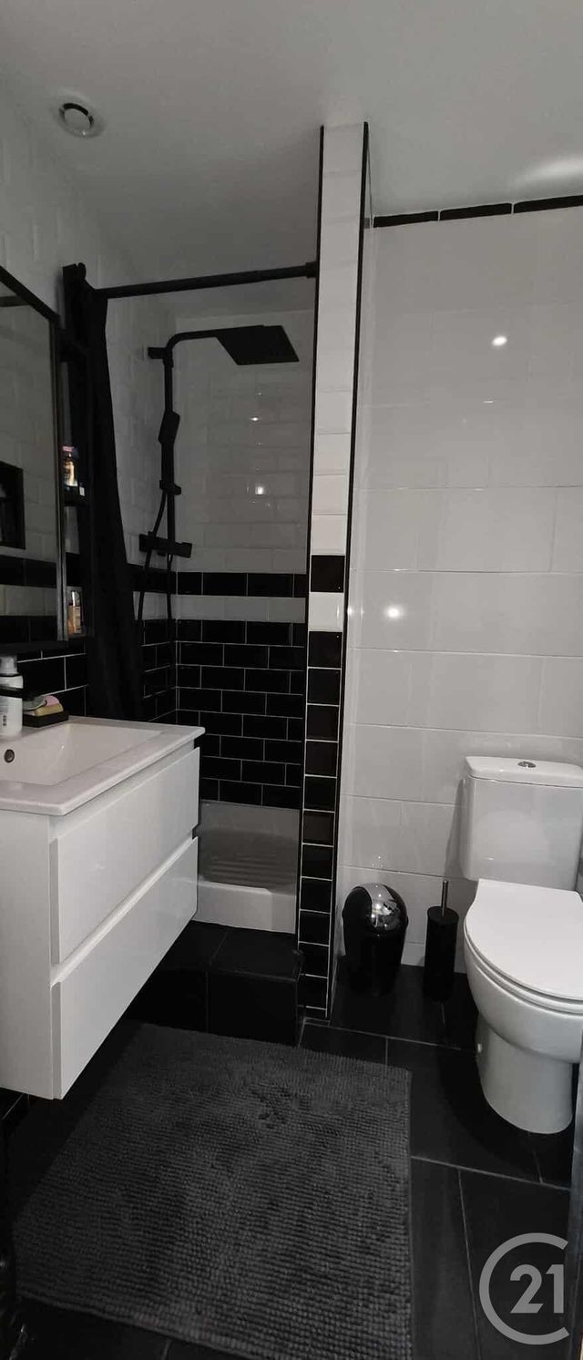 Appartement F1 &agrave; louer - 1 pi&egrave;ce - 27,86 m2 - Fecamp - 76 - HAUTE-NORMANDIE