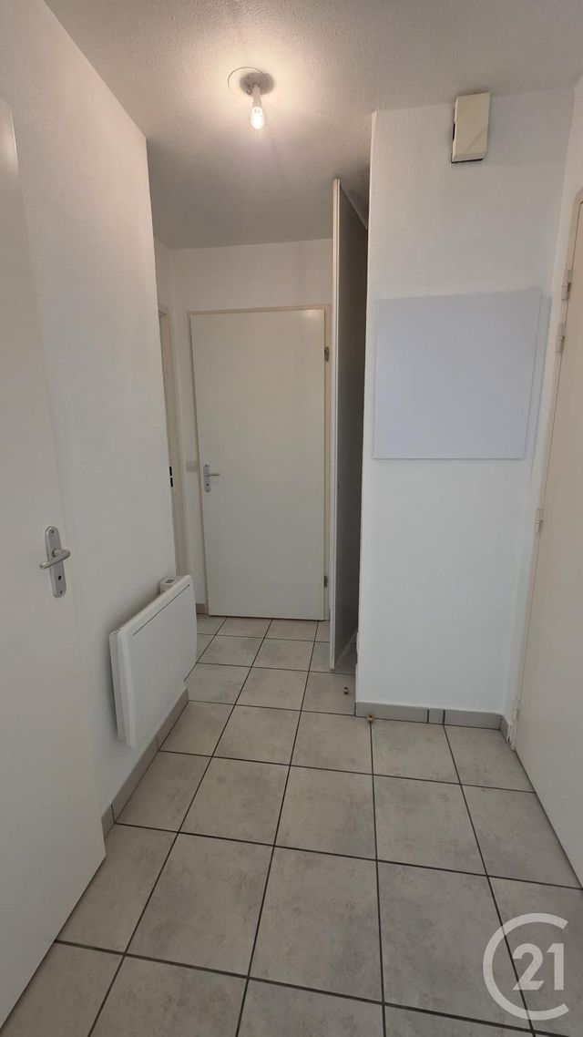 Appartement F2 &agrave; louer - 2 pi&egrave;ces - 47,92 m2 - Fecamp - 76 - HAUTE-NORMANDIE