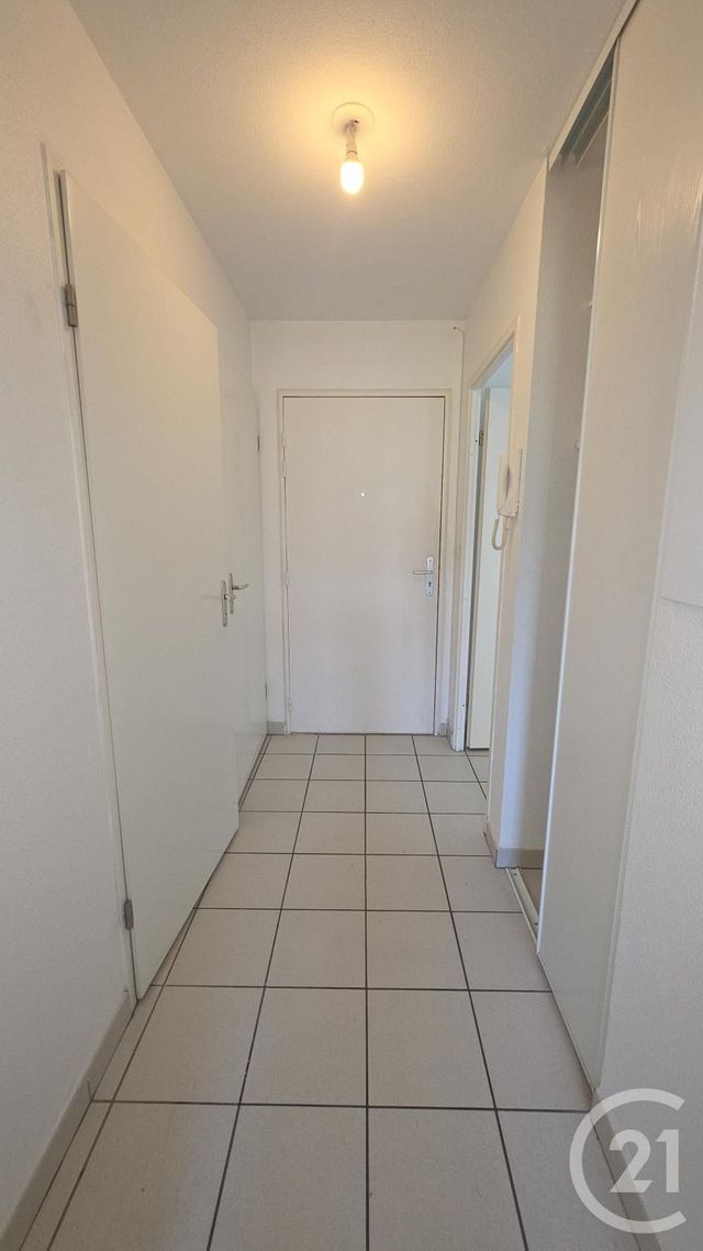 Appartement F2 &agrave; louer - 2 pi&egrave;ces - 47 m2 - Fecamp - 76 - HAUTE-NORMANDIE