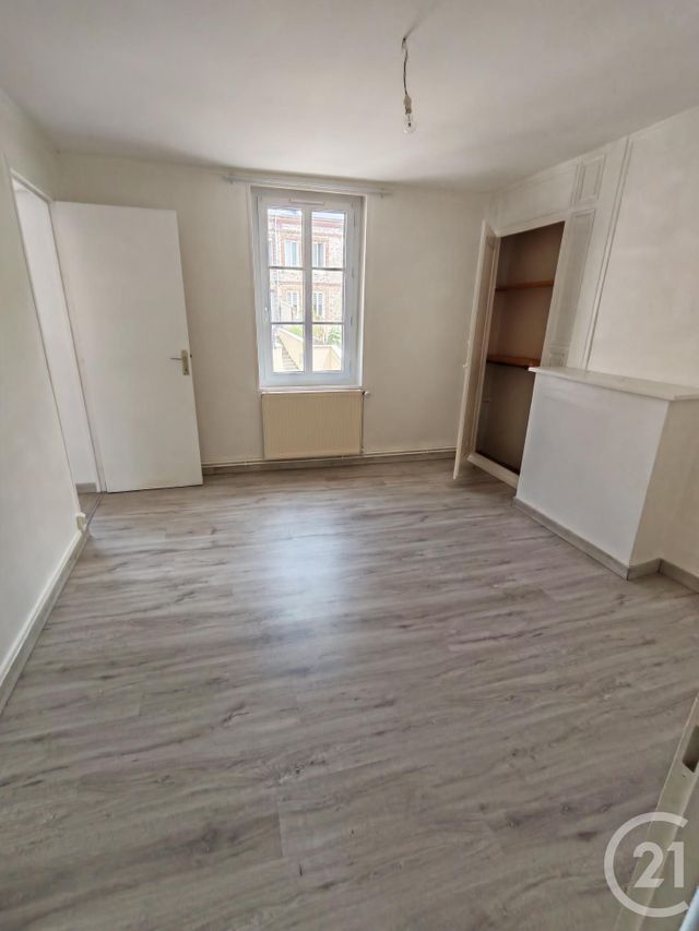 Maison &agrave; louer - 4 pi&egrave;ces - 90 m2 - Yport - 76 - HAUTE-NORMANDIE