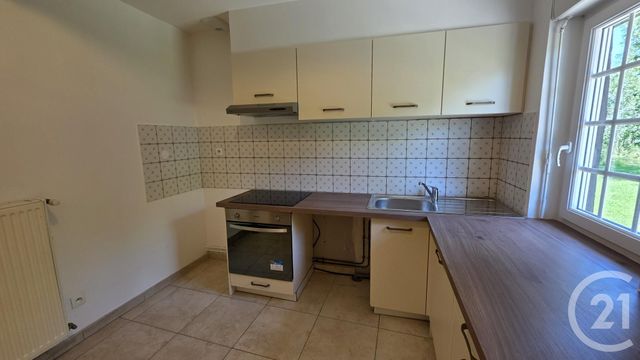 Maison &agrave; louer - 3 pi&egrave;ces - 110,10 m2 - Ypreville Biville - 76 - HAUTE-NORMANDIE