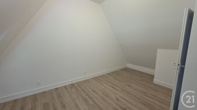 Maison &agrave; louer - 3 pi&egrave;ces - 110,10 m2 - Ypreville Biville - 76 - HAUTE-NORMANDIE