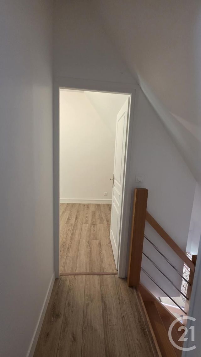 Maison &agrave; louer - 3 pi&egrave;ces - 110,10 m2 - Ypreville Biville - 76 - HAUTE-NORMANDIE