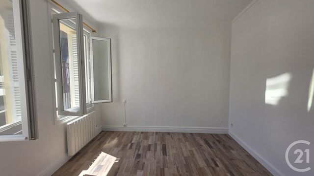 Appartement F1 &agrave; louer - 1 pi&egrave;ce - 27 m2 - Fecamp - 76 - HAUTE-NORMANDIE