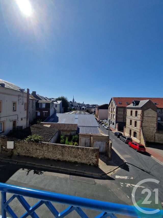 Appartement F3 &agrave; louer - 3 pi&egrave;ces - 49,90 m2 - Fecamp - 76 - HAUTE-NORMANDIE