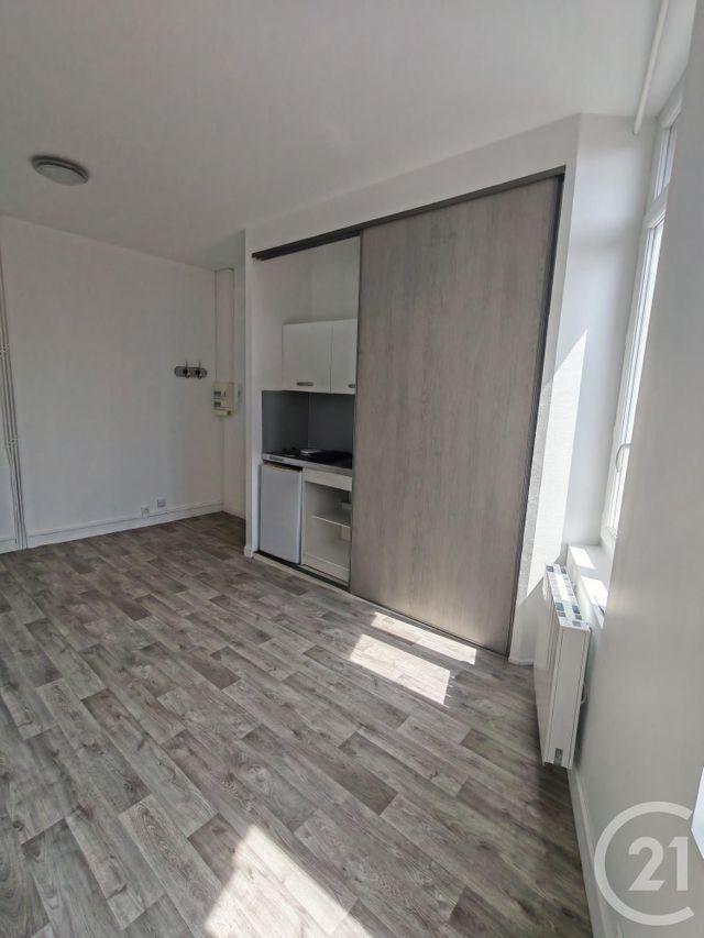 Appartement Studio &agrave; louer - 1 pi&egrave;ce - 19,51 m2 - Fecamp - 76 - HAUTE-NORMANDIE