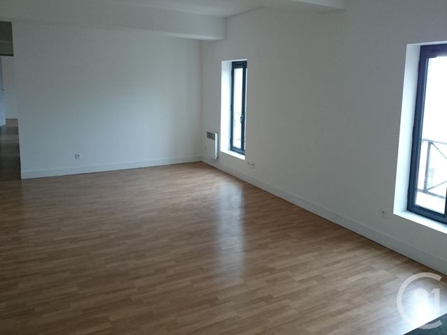 Appartement &agrave; louer - 4 pi&egrave;ces - 102,48 m2 - Fecamp - 76 - HAUTE-NORMANDIE