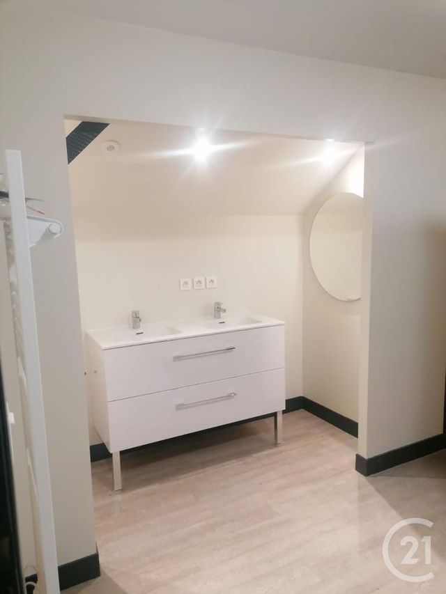 Appartement Chambre &agrave; louer - 1 pi&egrave;ce - 15,67 m2 - Fecamp - 76 - HAUTE-NORMANDIE
