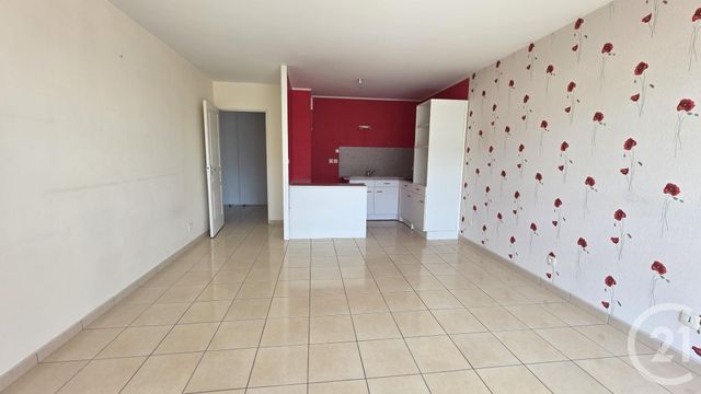 Appartement F2 &agrave; louer - 2 pi&egrave;ces - 48,87 m2 - Fecamp - 76 - HAUTE-NORMANDIE