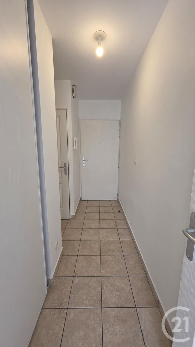 Appartement &agrave; louer - 2 pi&egrave;ces - 47,82 m2 - Fecamp - 76 - HAUTE-NORMANDIE