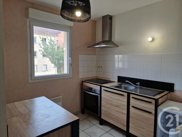 Appartement &agrave; louer - 2 pi&egrave;ces - 55,24 m2 - Fecamp - 76 - HAUTE-NORMANDIE