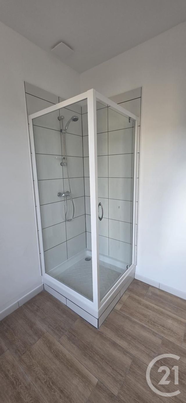 Appartement F4 &agrave; louer - 4 pi&egrave;ces - 80,91 m2 - Fecamp - 76 - HAUTE-NORMANDIE