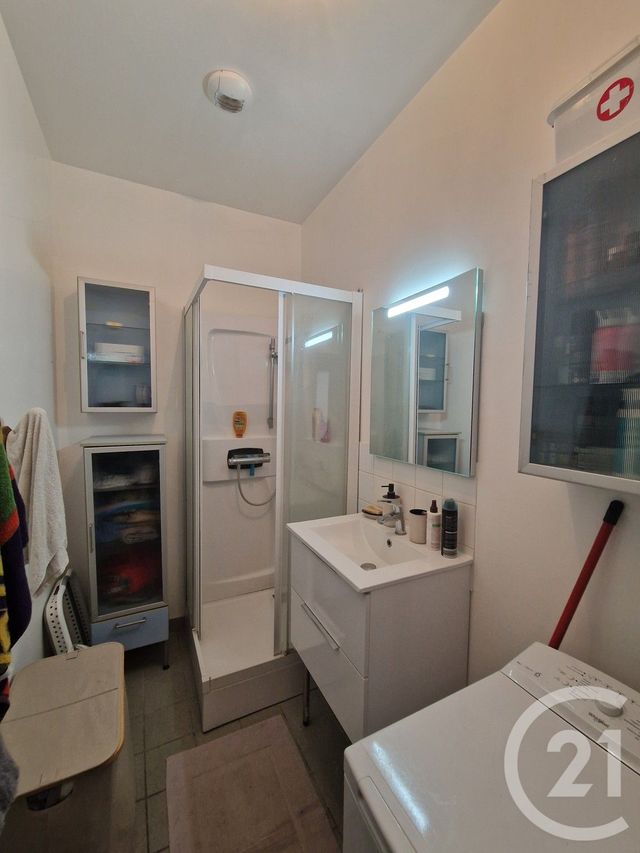 Appartement &agrave; louer - 3 pi&egrave;ces - 48,45 m2 - Fecamp - 76 - HAUTE-NORMANDIE