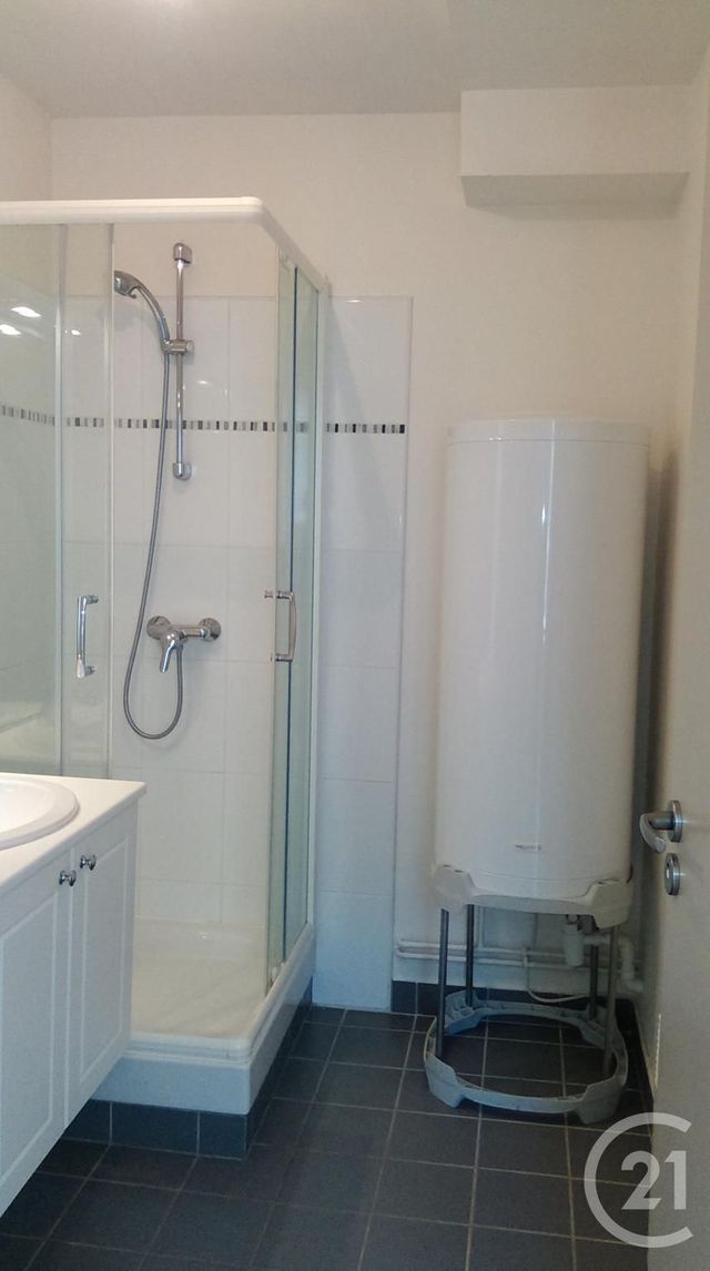 Appartement F2 &agrave; louer - 2 pi&egrave;ces - 34,69 m2 - Fecamp - 76 - HAUTE-NORMANDIE