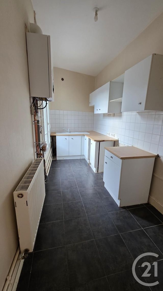 Appartement F4 &agrave; louer - 5 pi&egrave;ces - 105 m2 - Yport - 76 - HAUTE-NORMANDIE